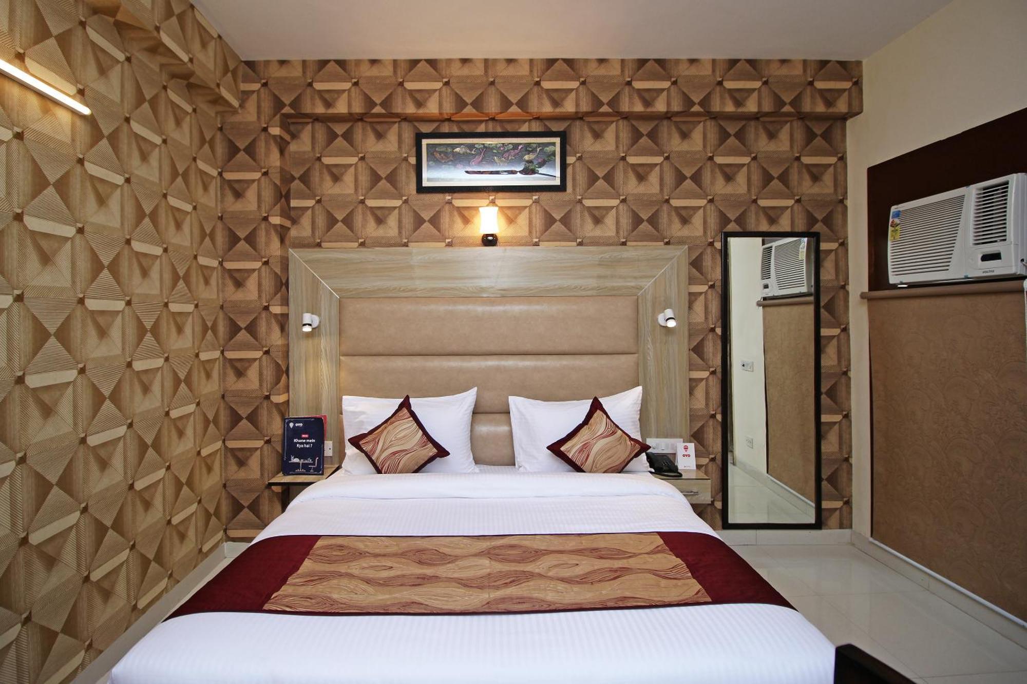 Hotel Hsp Plaza New Delhi Bagian luar foto